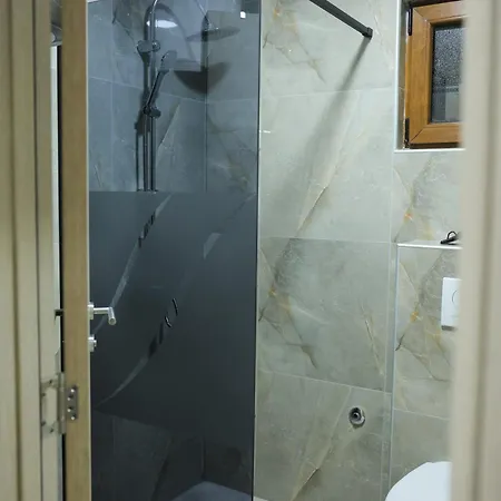 Alles Апартаменты *