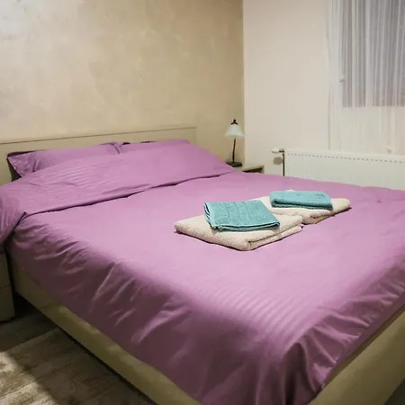 Alles Апартаменты Брзече